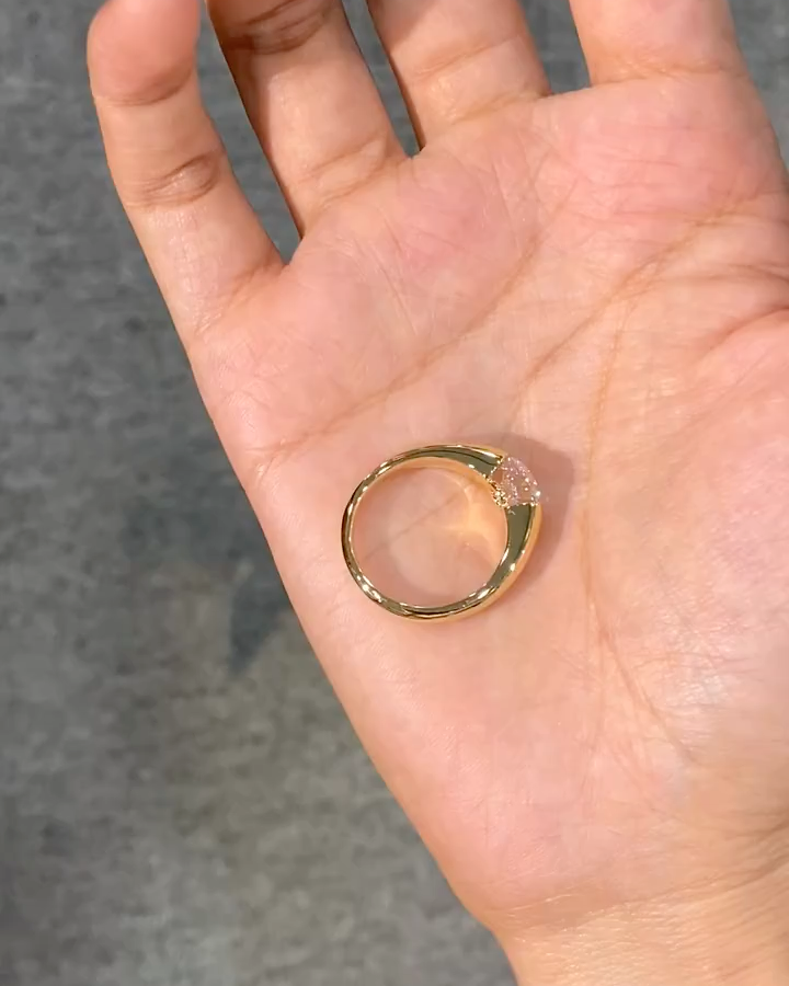 Round Lab-Grown Diamond Ring – D/VS1 — product image 2