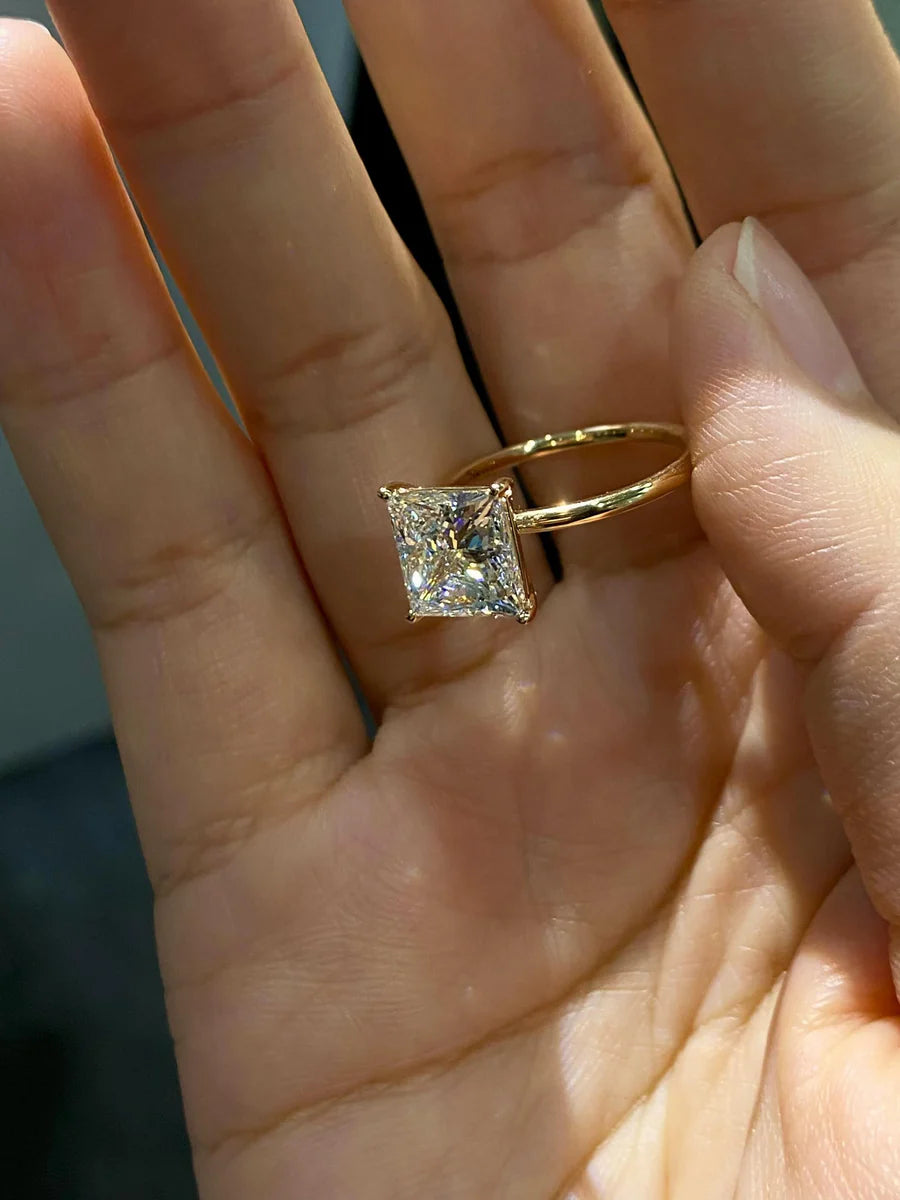 Square Realm Laboratory-grown diamond ring