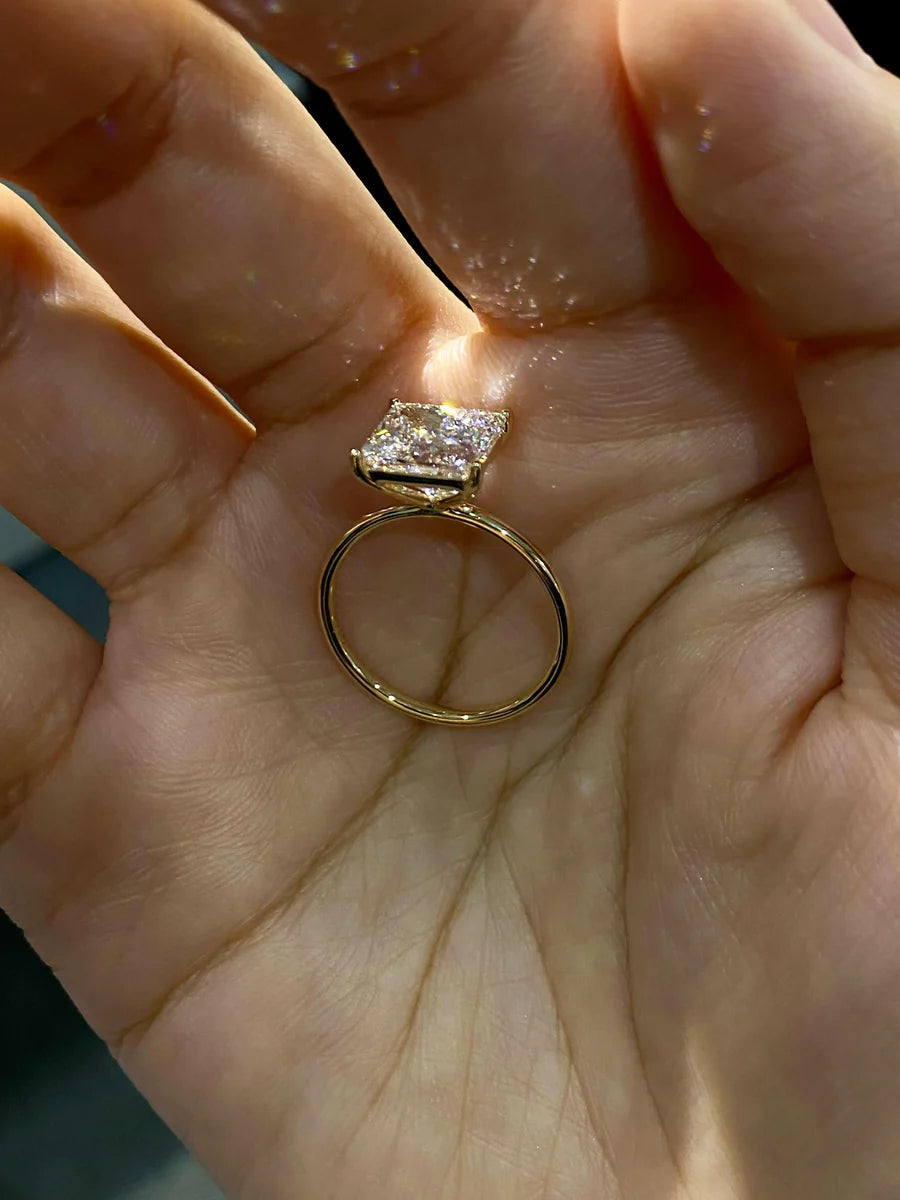 Square Realm Laboratory-grown diamond ring
