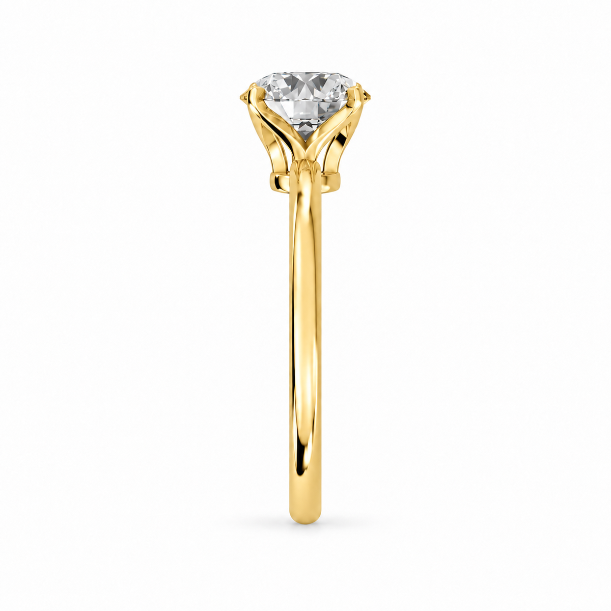 Round, yellow gold