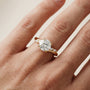 Round,Yellow Gold