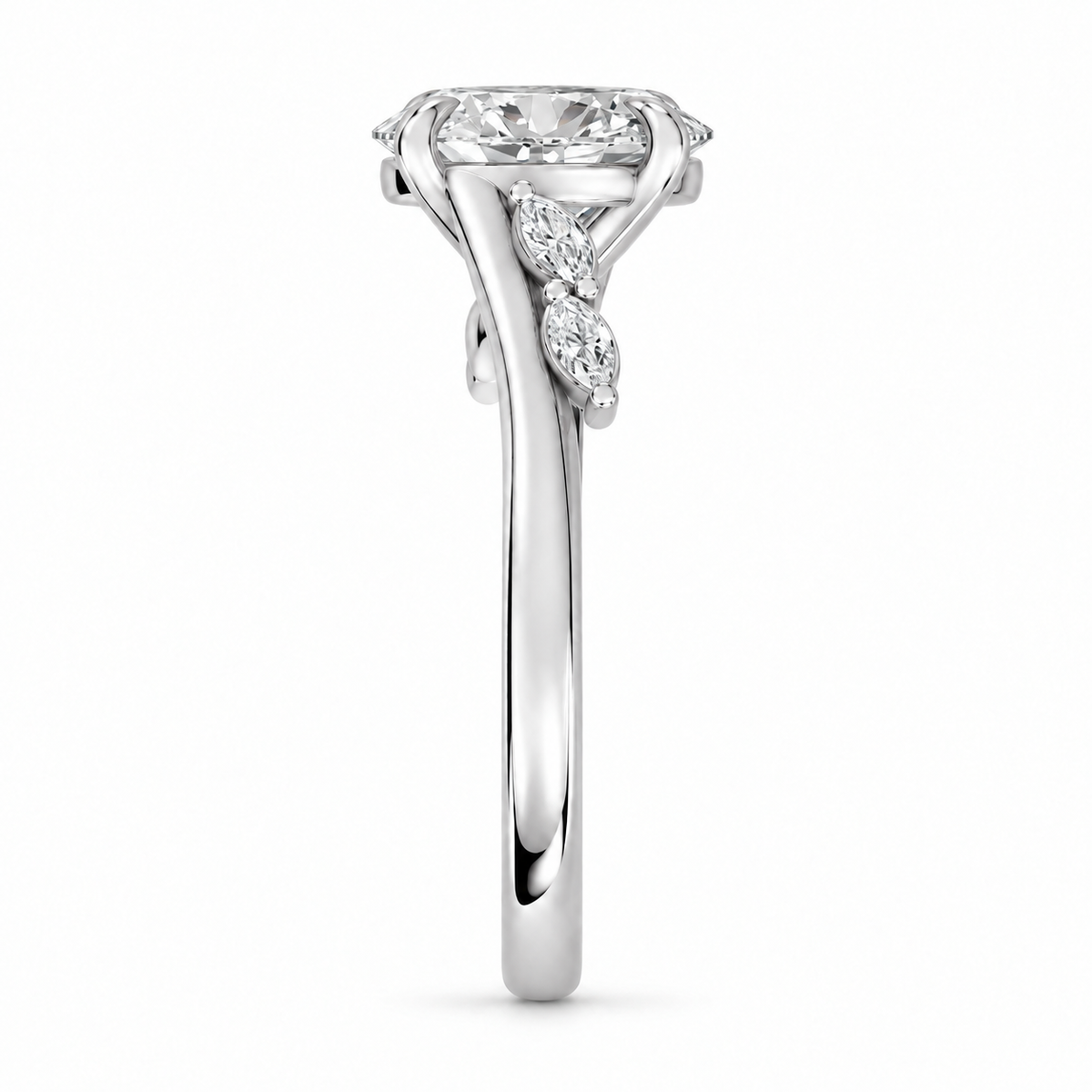 Oval, white gold