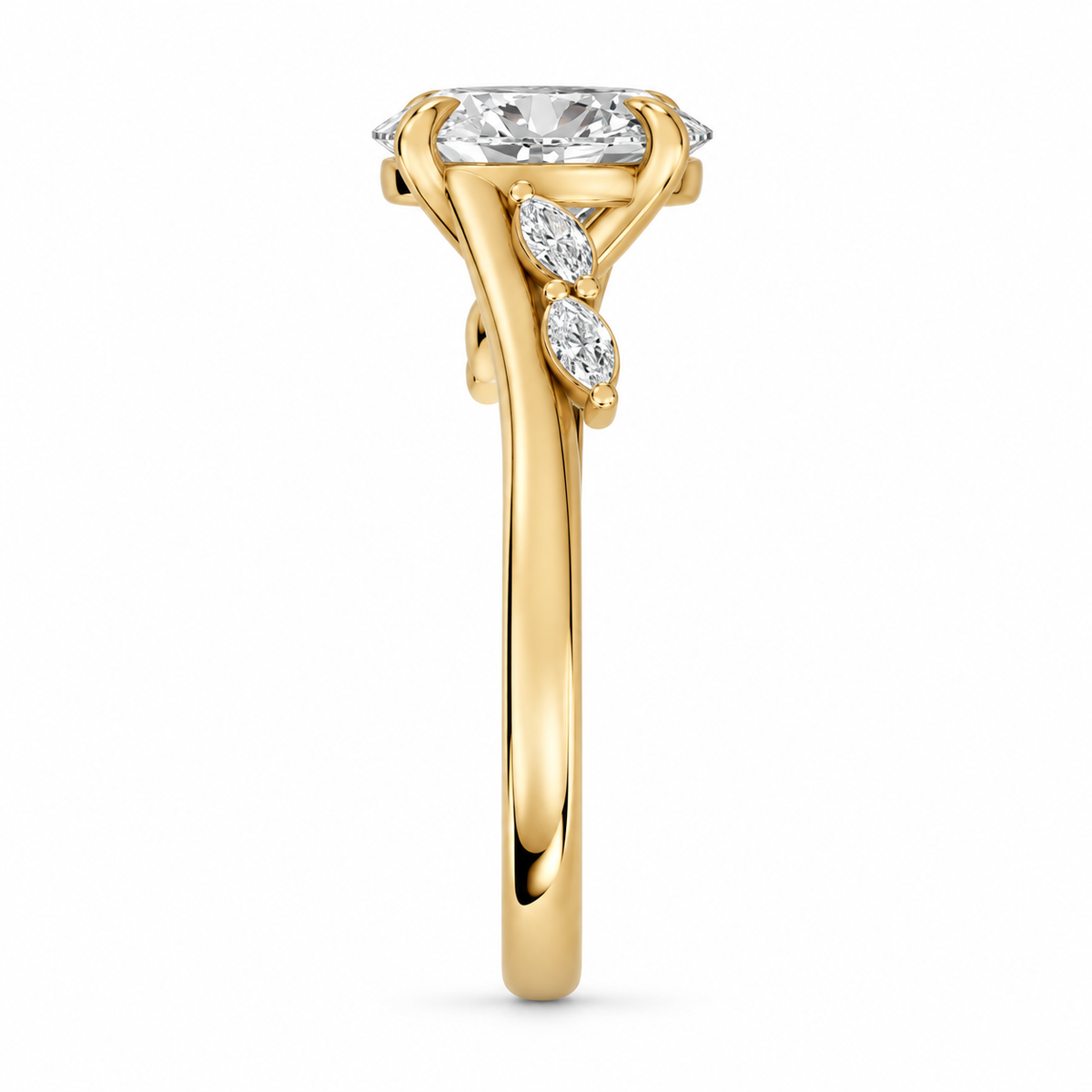 Oval, yellow gold