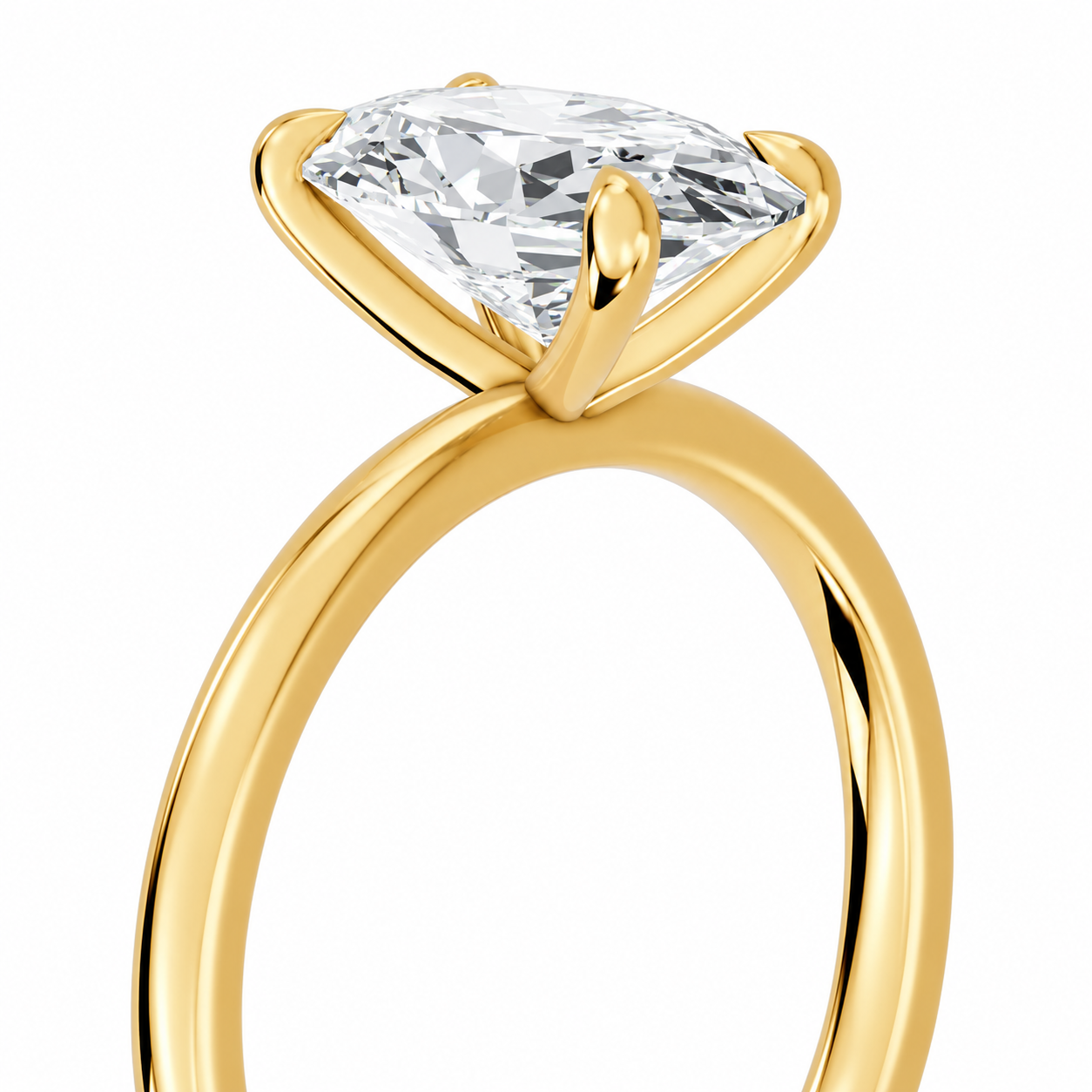 Oval, yellow gold