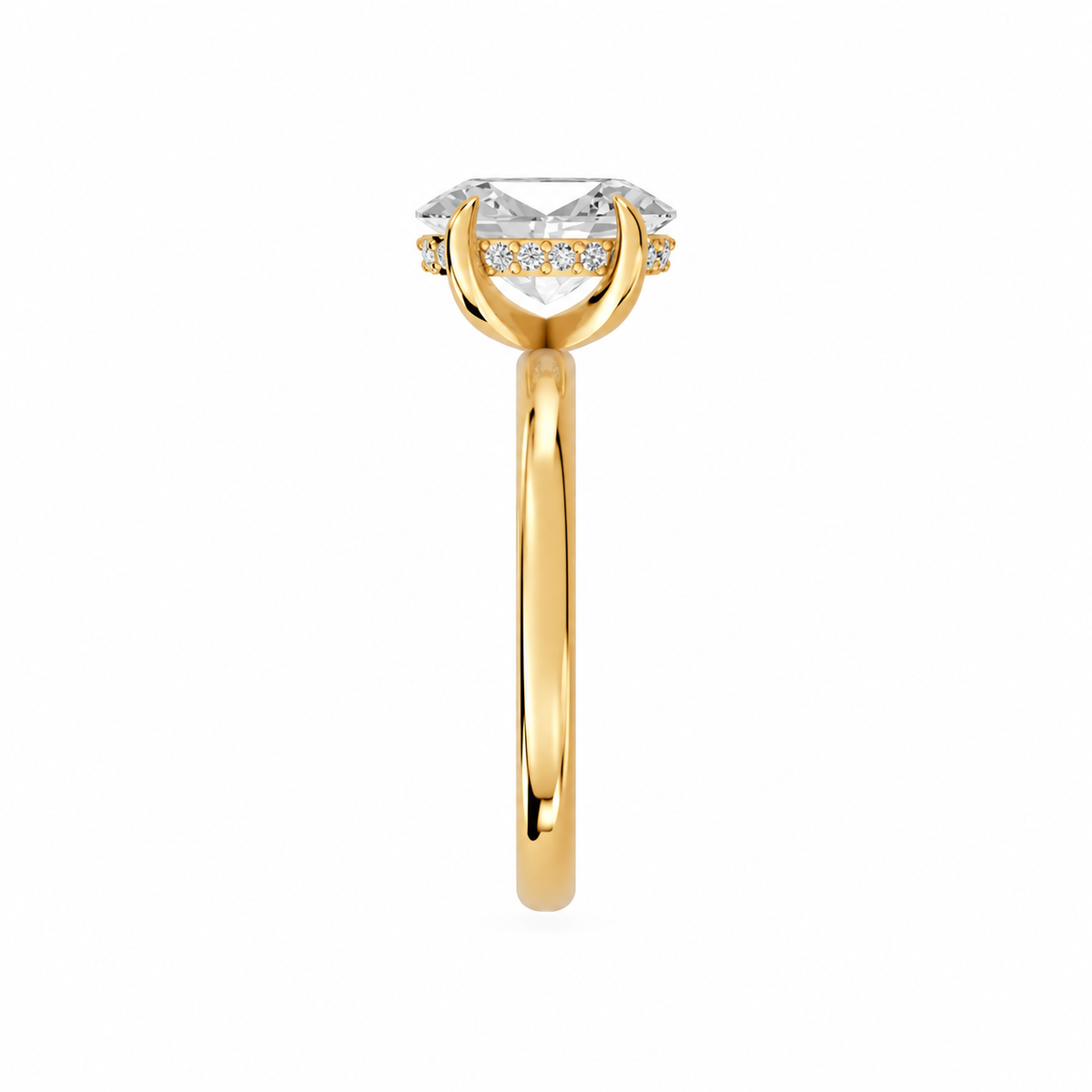 Oval, yellow gold