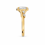 Pear, yellow gold