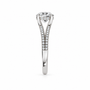 Round, white gold