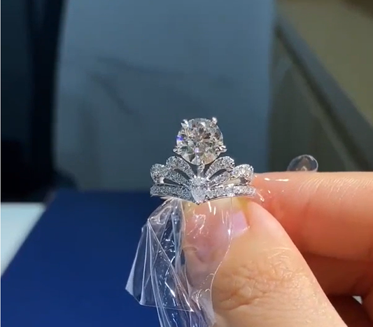 Coronation of the Heart - Lab-Grown Diamond Engagement Rings