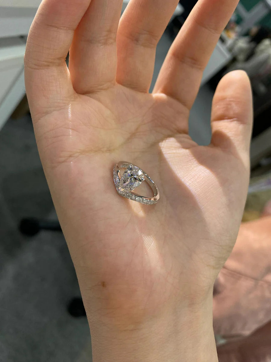 Starlight Teardrop Pear-Shaped Lab-Grown Diamond Ring