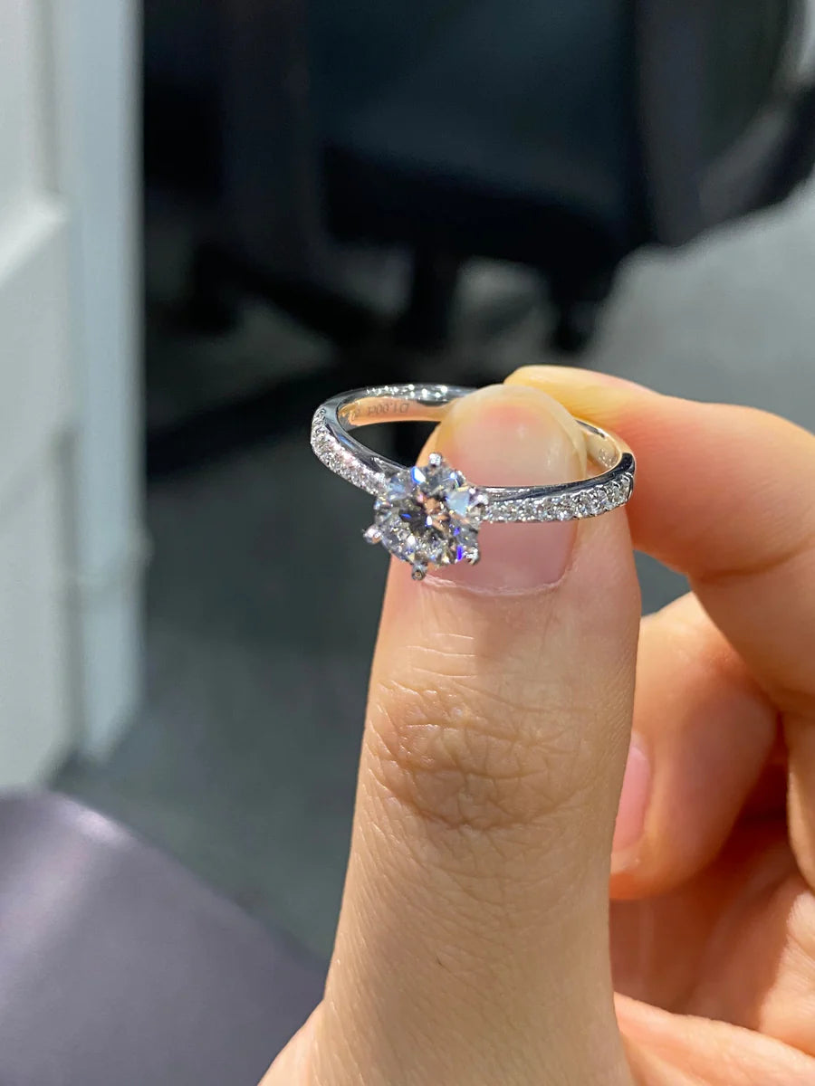 True Love Radiance Round Brilliant Cut Lab-Grown Diamond Ring