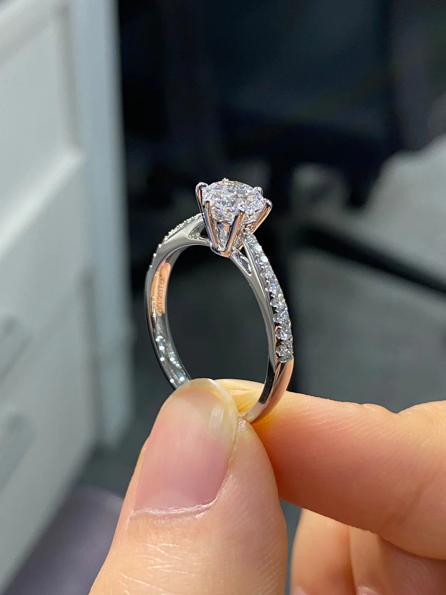 True Love Radiance Round Brilliant Cut Lab-Grown Diamond Ring